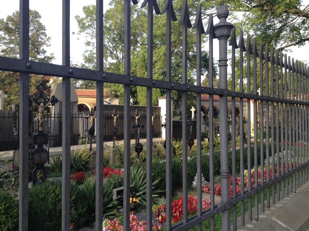 Residence Albert Прага Екстер'єр фото