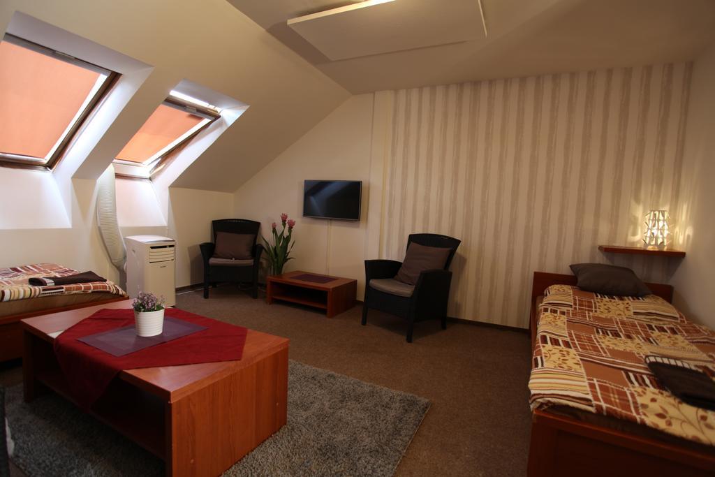 Residence Albert Прага Екстер'єр фото